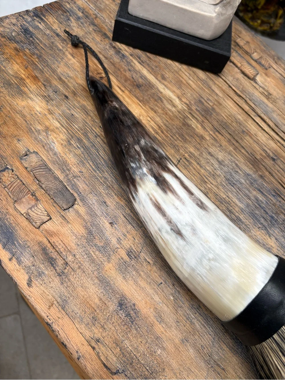 Natural Horn Decorative Wall Brush - White and Brown